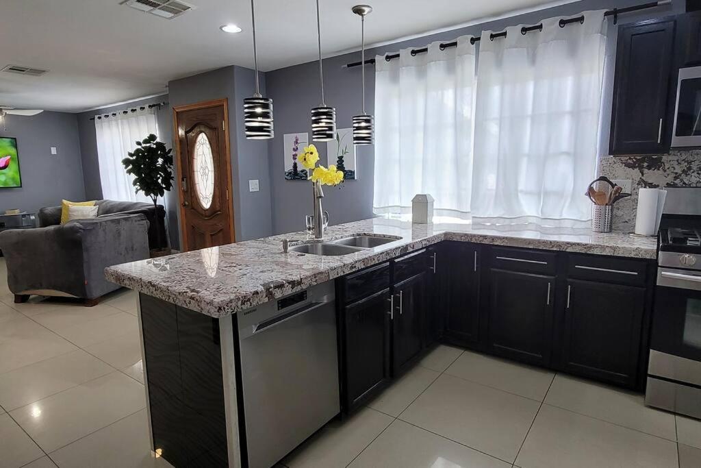 K - Fully Remodeled And Professionally Decorated Las Vegas Eksteriør bilde